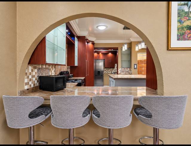 2 BEDROOM TOWNHOUSE FOR SALE IN THREE RIVERS